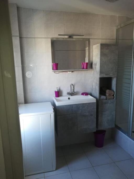 Appartement duplex 40m2 proche place François 1er Cognac Extérieur photo