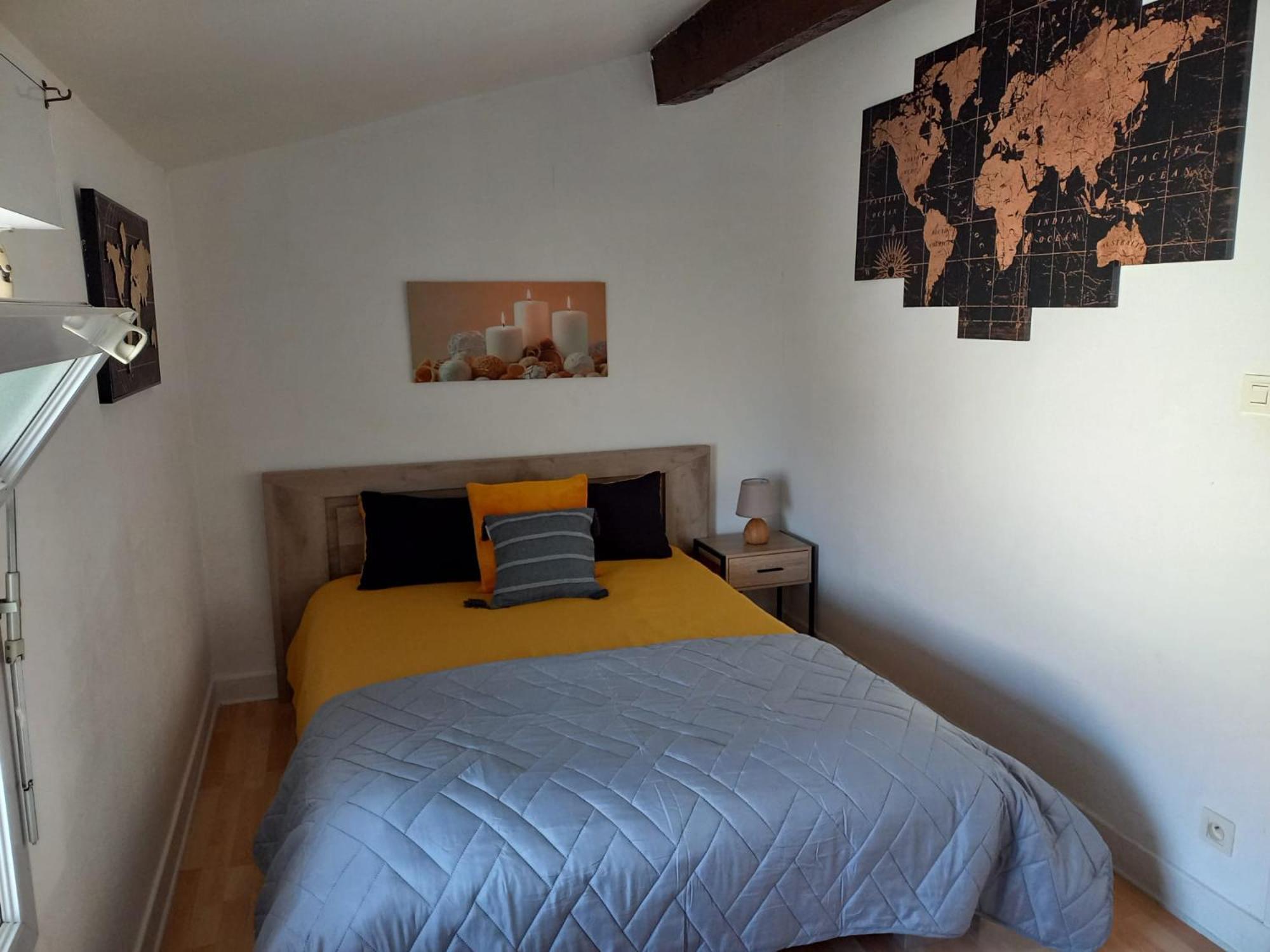 Appartement duplex 40m2 proche place François 1er Cognac Extérieur photo